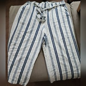 XXL a.n.a. wide leg pants/capri